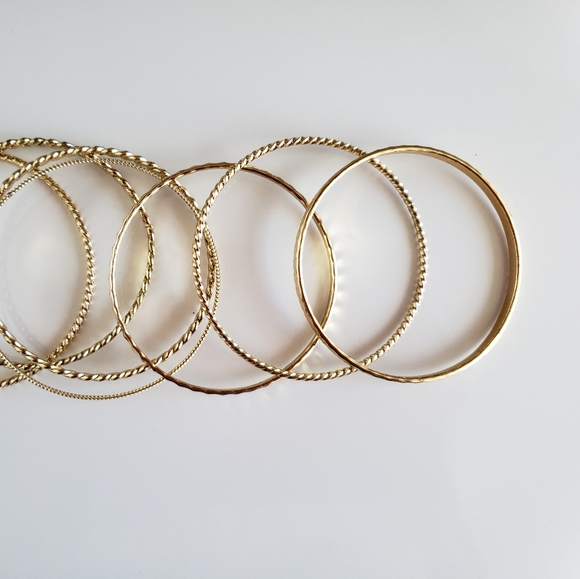 Gold color stackable bracelets - Picture 5 of 5